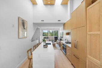 #203 -650 E. 2nd Street